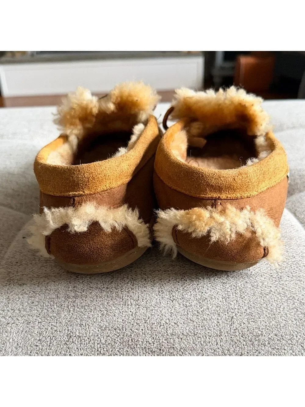 L.L. Bean Chestnut Suede Shearling Moccasin Slippers Men’s 11